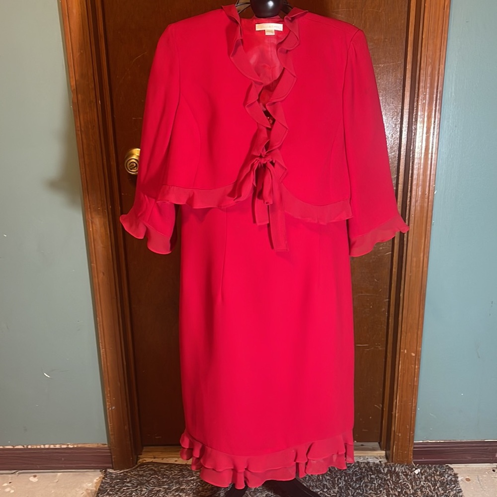 Women’s red two-piece, dressy dress set